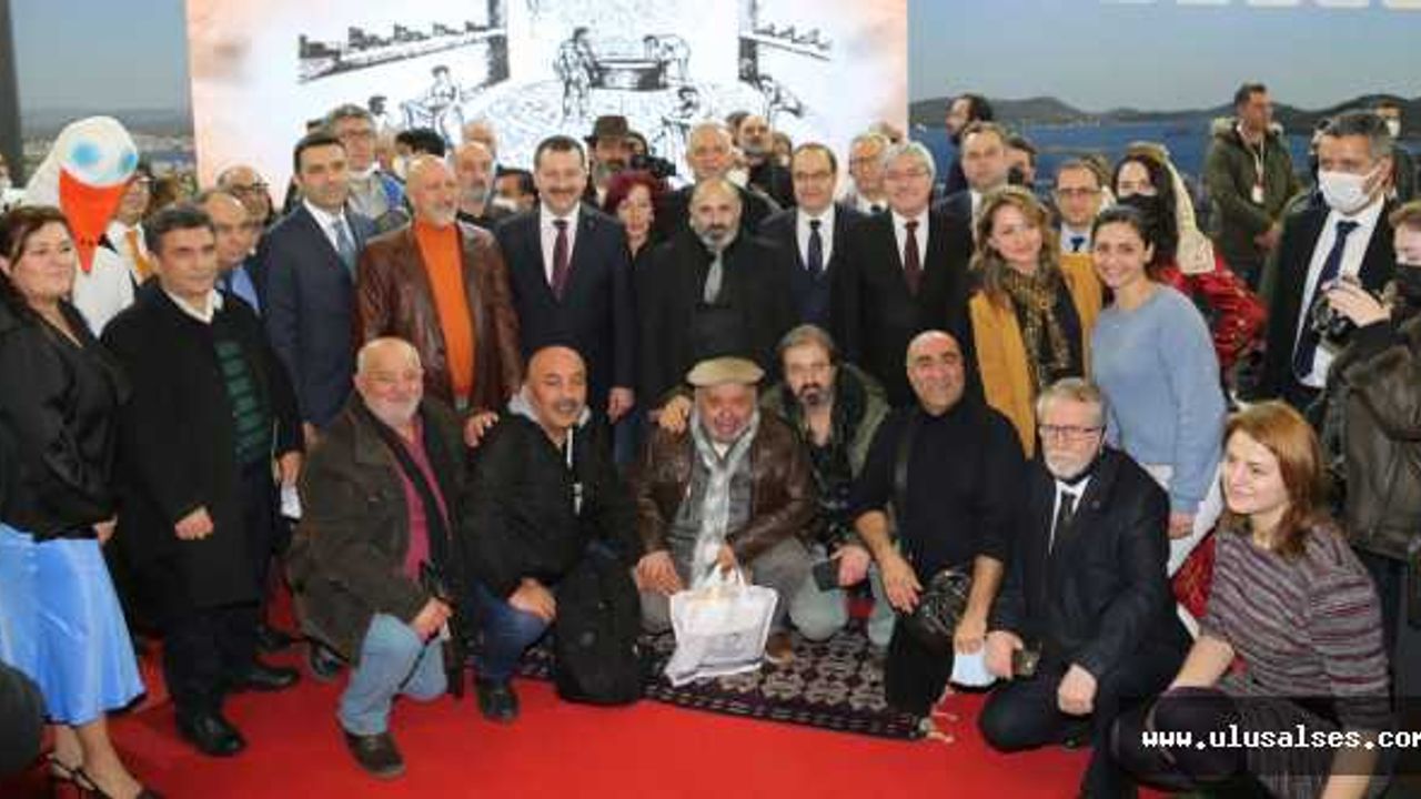 Balıkesir Belediye Başkanı Yılmaz'a İstanbul'da sürpriz karşılama!