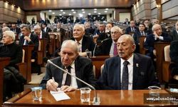 Siyasetin duayenlerinden İmamoğlu'na destek ziyareti