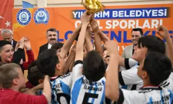 Okul sporları ilçe şenliklerinde görkemli final