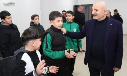 Başkan Zinnur Büyükgöz, Gebzeli genç sporcularla buluştu