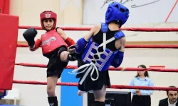 Bursa Osmangazi'de Muay Thai rüzgarı