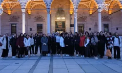 Karatay'da öğrenciler sabah namazı programında buluşuyor