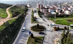 Kocaeli'de Gebze Anadolu Caddesi'ne Büyükşehir eli değdi