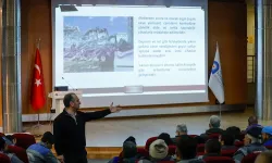 Antalya Büyükşehir'den ilaçlama personeline biyosidal ürün kullanımı eğitimi