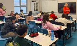 Arena bursluluk sınavına Bursa'da yoğun katılım