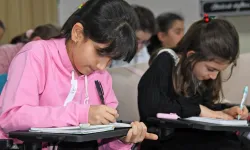 Bursa Osmangazi'de Küçük Yazarlar Atölyesi yeniden başladı