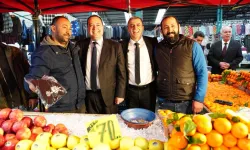 Manisa'da Başkan Dutlulu Perşembe Pazarı'nda esnafla buluştu
