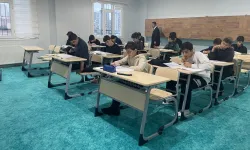 Mardin'de hafız öğrencilerin akademik başarısı takdir topluyor