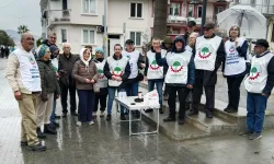 Mudanya'da emeklilerden 'seyyanen zam hemen' eylemi