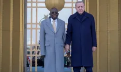 Nijerya Cumhurbaşkanı Külliye'de