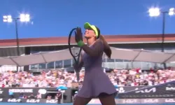 Zeynep Sönmez Avustralya Açık'ta tarih yazdı