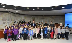 Balıkesir'de Başka Akın, öğrencileri belediyede ağırladı