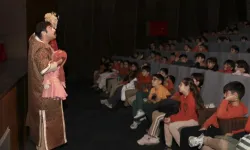 'Bilge Hekim Lokman' Mersin'de gençlerle buluştu