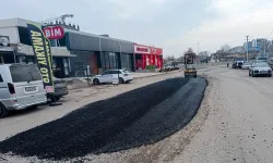 Diyarbakır Büyükşehir'den bozulan yollara geçici müdahale