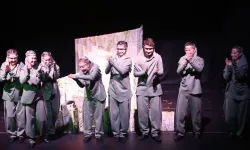 'Sihirli Flüt' Eskişehir'de prömiyer yaptı