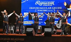 Antalya'da türküler söylendi halaylar çekildi