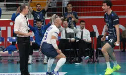 Bursa Büyükşehir Fenerbahçe'ye yine şans tanımadı