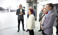 Bursa Nilüfer'de 'Yerle Gök Arasında' sergisi kapılarını açtı