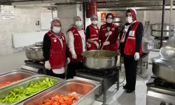 Erzurum'da üniversite öğrencilerine 'anne eli' iftar