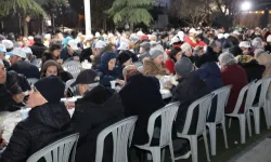 İzmit sofrasını bu kez Yahya Kaptan'la paylaştı