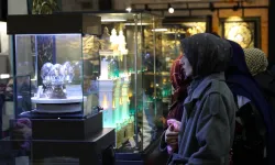 Konya'da 'Mukaddes Emanetler' sergisi doldu taştı