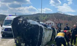 Bilecik Pazaryeri'nde korkutan kaza: 2 yaralı