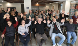 Yaş almış vatandaşlar için Sandalye Yogası etkinliği