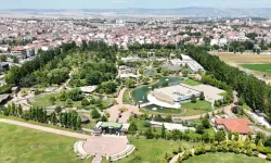 Eskişehir Hayvanat Bahçesi güçlü konumunu koruyor