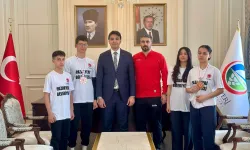 Şampiyonlar Pazaryeri'nin gururu oldu