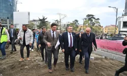 Trabzon'da Başkan Genç, Meydan'daki dönüşümü yerinde inceledi