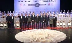Yasin Kartoğlu: Ahlaklı ve vicdanlı nesiller yetiştirmeliyiz