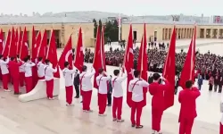 Anıtkabir'de 19 Mayıs töreni... Gençler Anıtkabir'de