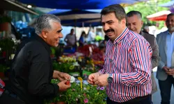Bursa Yıldırım'da Başkan Yılmaz pazarda bayramlaştı