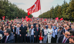 Özgür Özel’den Ankara’da Güç Gösterisi: Anıtkabir'den Kılıçdaroğlu’na sert yanıt verdi!