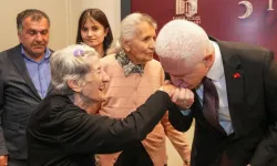 Vali Davut Gül'den Darülaceze'ye bayram ziyareti