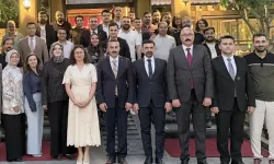 Ağrı Barosu'ndan yargı mensuplarına birlik mesajı veren veda