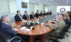 Artvin Valiliği'nde güvenlik ve asayiş toplantısı