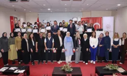 Erzurum'da 'Benim Köklü Ailem' projesinde sertifika sevinci