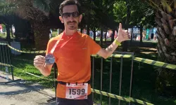 Keşanlı atlet Alper Elmas'tan OYAK 65. Yıl Koşusu'nda büyük başarı