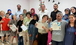 Sakarya'da Engelsiz Hobi Atölyelerinde karne sevinci