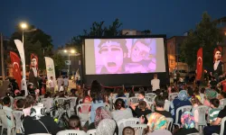 Bursa Osmangazi'de çocukların sinema keyfi devam ediyor