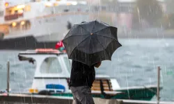 İstanbul'a sağanak ve kuvvetli poyraz uyarısı... Sıcaklıklar 4 derece düşecek