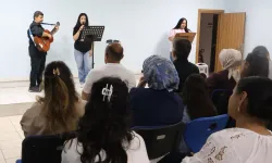 Kocaeli Beyaz Kalpler'de mezuniyet heyecanı