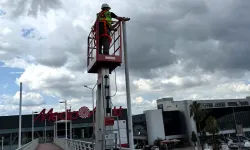 Kocaeli'nde üst geçitlere yeni aydınlatma sistemi