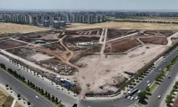 Mezopotamya Kent Parkı'nda çalışmalar eş zamanlı sürüyor