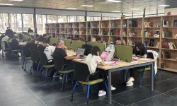 Sosyal Etki Zirvesi'nden Adıyaman'a umut köprüsü... Binlerce kitap kütüphanelerle buluştu