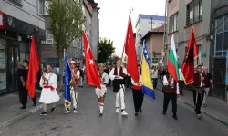 Bursa'da Balkan coşkusu Osmangazi'yi sardı