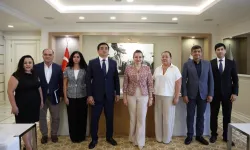 Kırgız Cumhuriyeti Antalya Başkonsolosu Başkan Vekili Özdemir'i ziyaret etti
