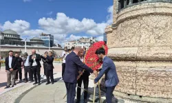 CHP İstanbul Taksim'de buluştu... Gürsel Tekin'den 9 Eylül'de Anıtkabir daveti