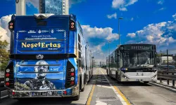 İstanbul yollarında Neşet Ertaş'a saygı